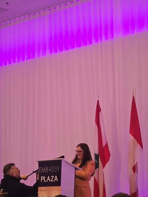 أمسية أدبية مميزة في كندا… جاكلين جابر توقّع كتابها الثاني وتحتفي بقصص نجاح الاغتراب 2 658113219 1036178652276442 8218518677082789451 n جريدة مؤسسة ايجي تايمز