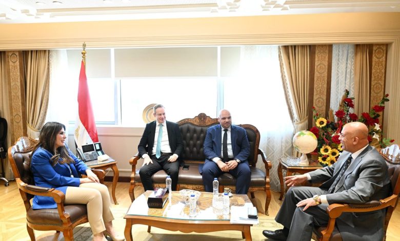 وزيرة الإسكان تبحث مع شركة "أكوا باور" سبل التعاون المشترك في مجال إنشاء وتشغيل محطات تحلية مياه البحر 1 04f8cc06 2ef6 49b2 9124 634eb27c8ca8 1 جريدة مؤسسة ايجي تايمز