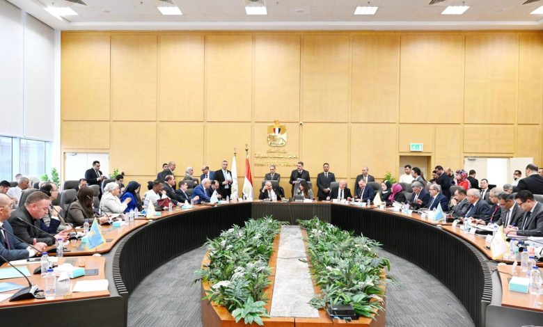 وزيرة الإسكان تلتقي بأعضاء مجلس النواب لبحث مطالب المواطنين بدوائرهم ومناقشة أهم الملفات 1 663279720 1527974029373012 8562377579825227786 n جريدة مؤسسة ايجي تايمز